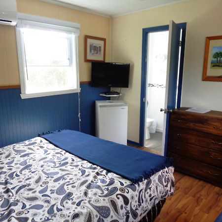Motel Des Deux Lacs Waterloo Szoba fotó