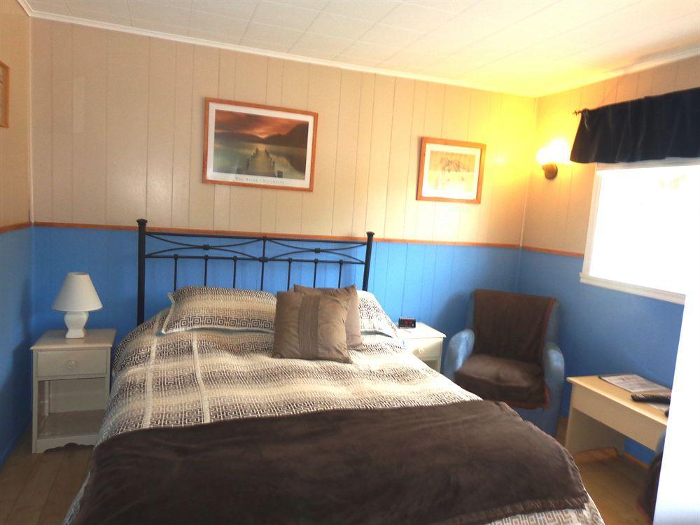 Motel Des Deux Lacs Waterloo Kültér fotó
