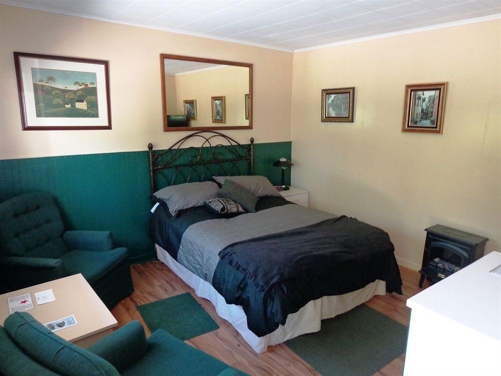 Motel Des Deux Lacs Waterloo Kültér fotó