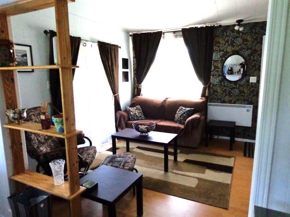 Motel Des Deux Lacs Waterloo Kültér fotó