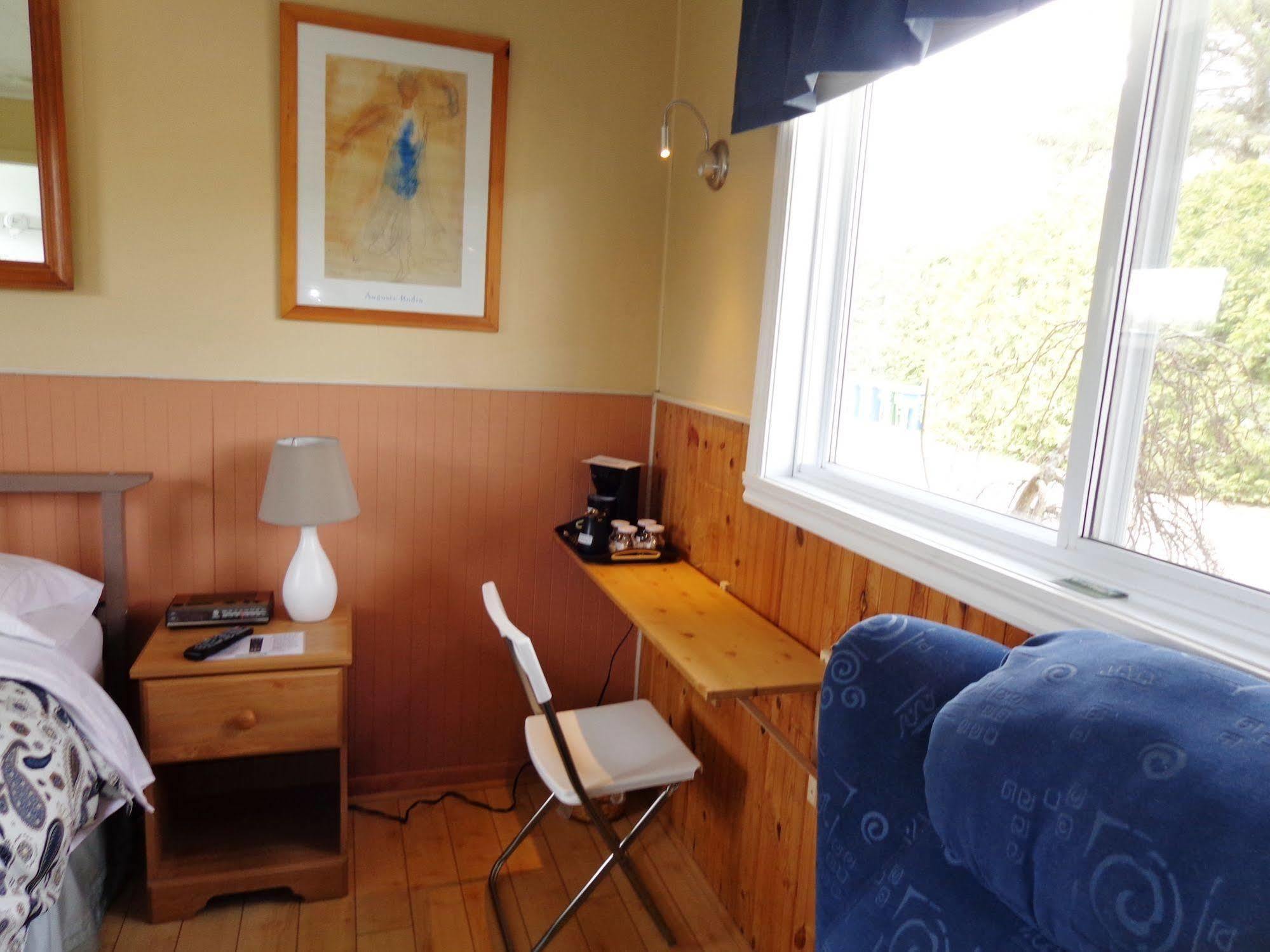Motel Des Deux Lacs Waterloo Kültér fotó