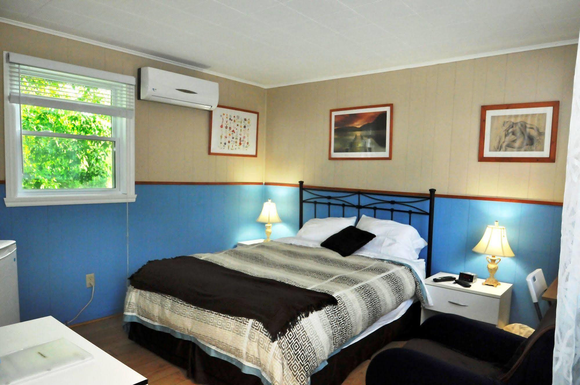 Motel Des Deux Lacs Waterloo Kültér fotó