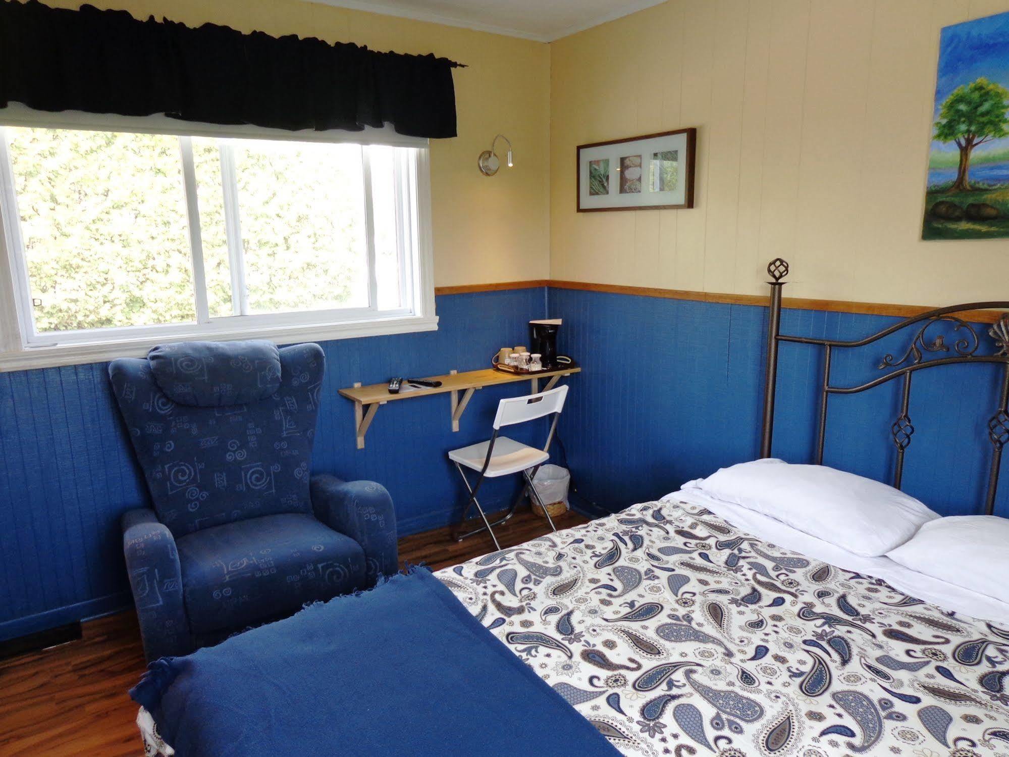 Motel Des Deux Lacs Waterloo Kültér fotó