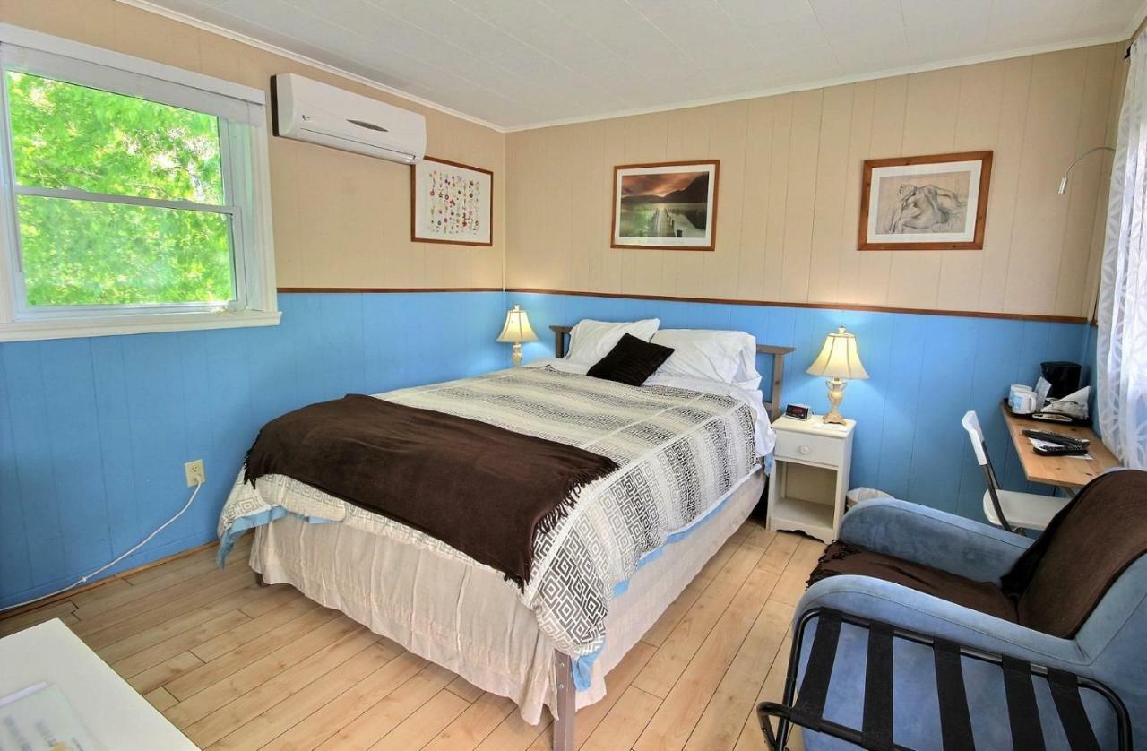 Motel Des Deux Lacs Waterloo Kültér fotó