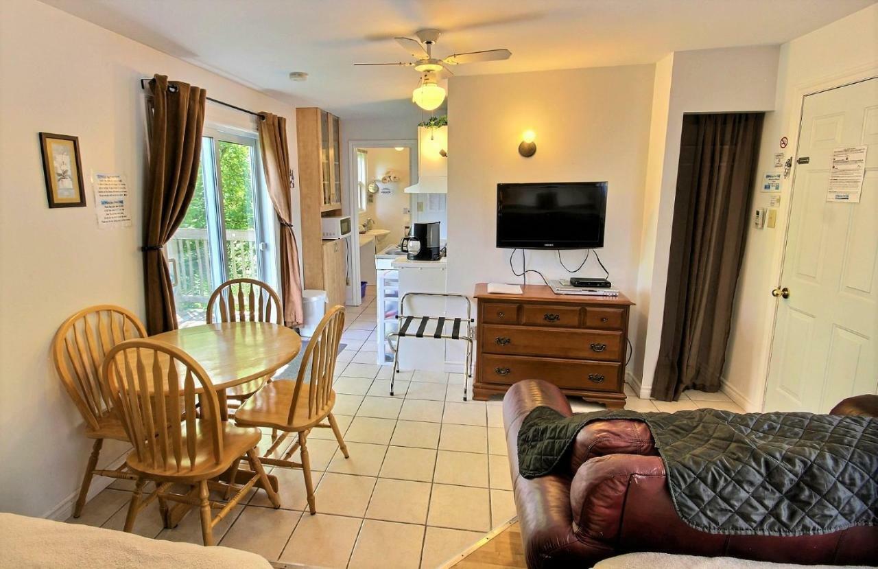 Motel Des Deux Lacs Waterloo Kültér fotó